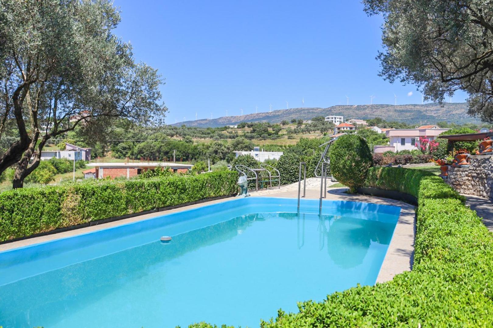 Hilja'S Oliven Garden Bungalows Ulcinj Exterior foto